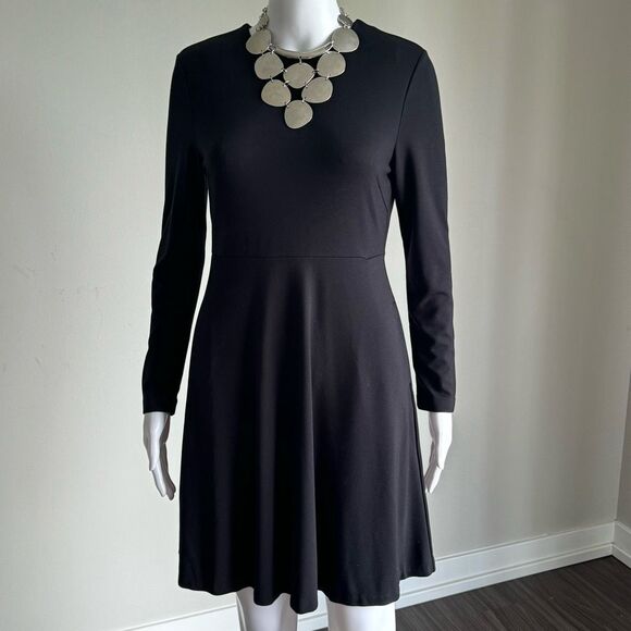 Uniqlo Black Long Sleeve Fitted Tea Length Dress With Pockets - Picture 1 of 7